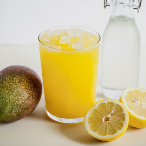mango lemonade with simple syrup